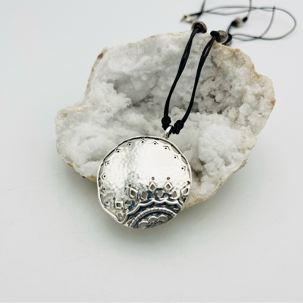 N3111 Silpada Retired Sterling Silver Prince and the Pauper Necklace